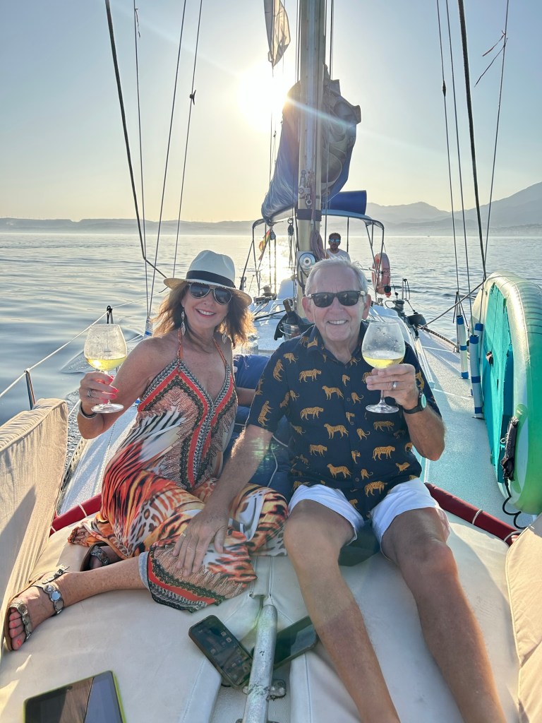 CATAS DE VINOS EN BARCO ESTEPONA